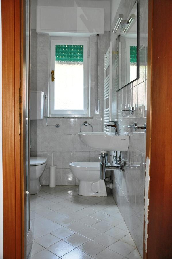 Via Battisti 231 1 Apartamento Pietra Ligure Exterior foto
